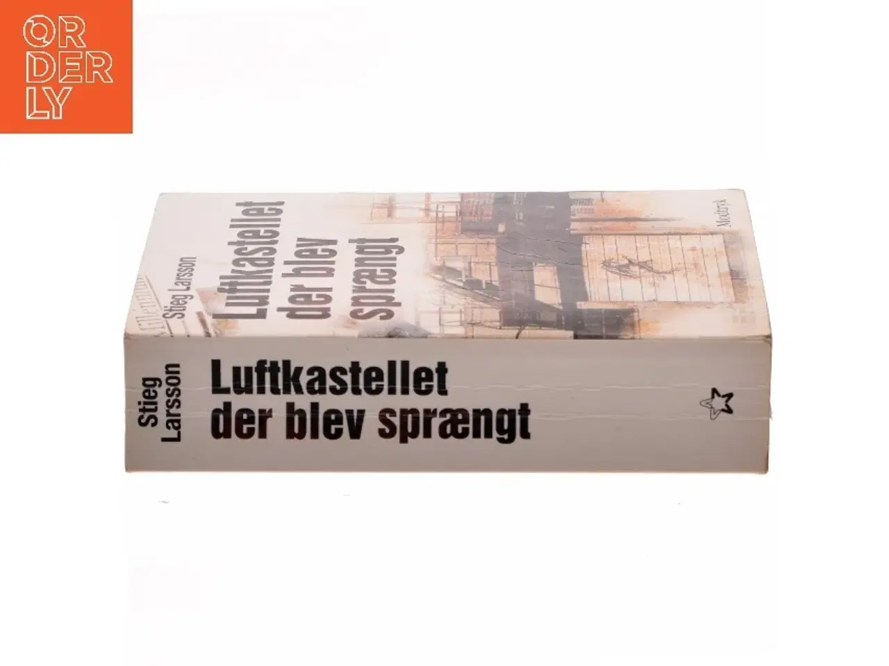 Billede 2 - Luftkastellet Der Blev Spraengt (af Stieg Larsson) [Imported] [Paperback] (Danish) (Millennium, 3. Bind) af Stieg Larsson (Bog)