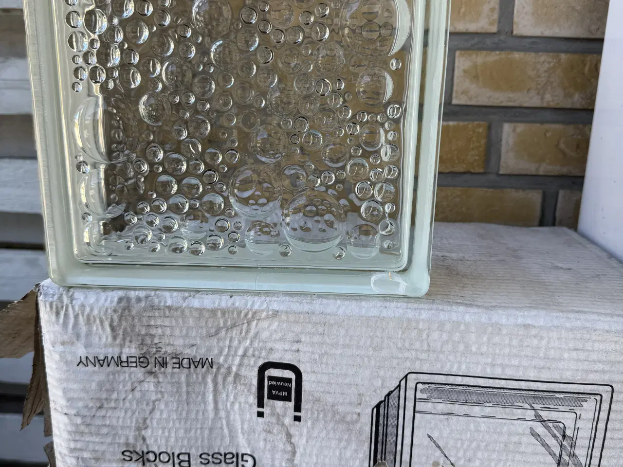 Billede 2 - Glasbyggesten stor størrelse 