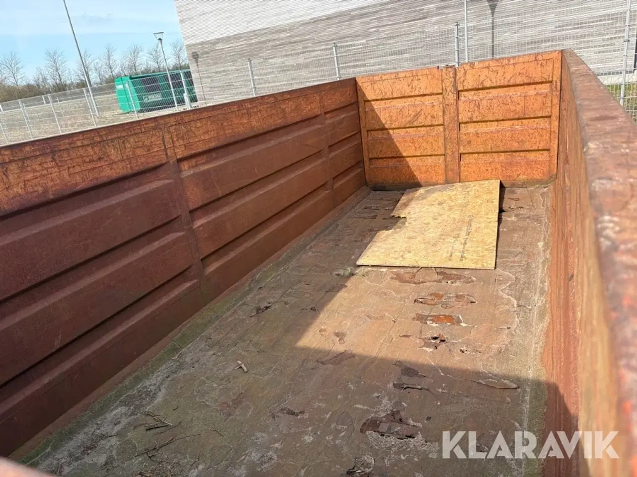 Billede 9 - Container 6 meter med forhøjet sider