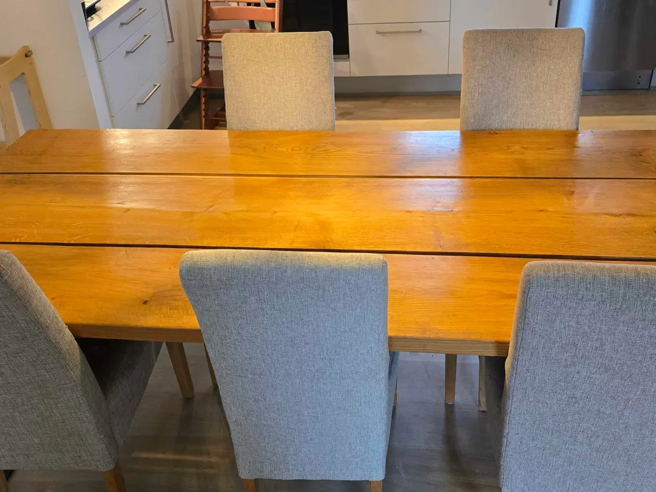 Billede 3 - Spisebord i egetræ plankebord
