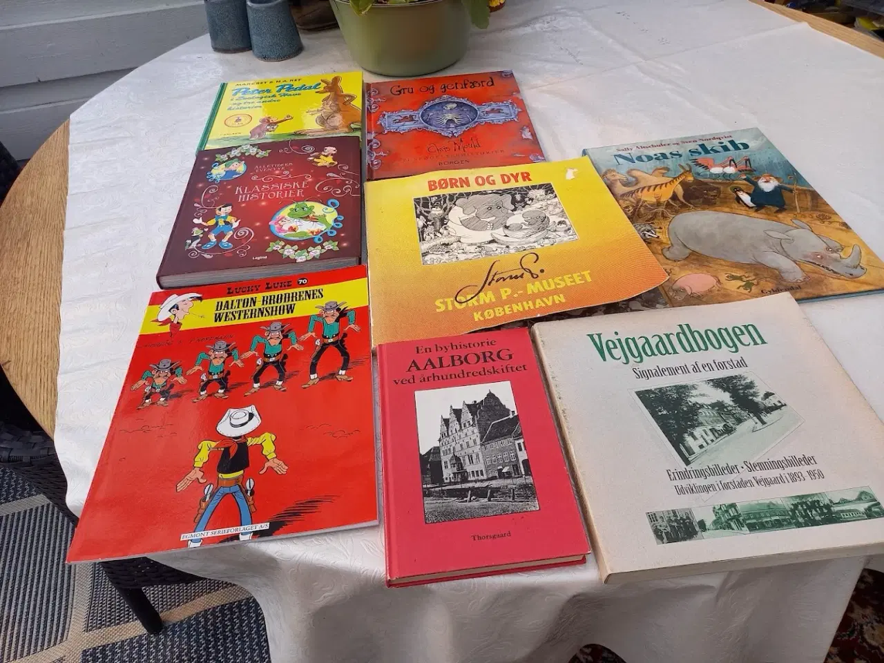 Billede 1 - Bøger til både børn og voksne
