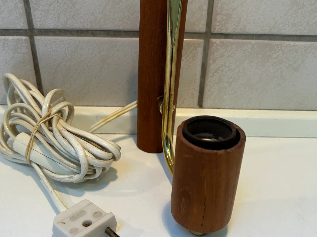 Billede 1 - Teak lampet fra 1960érne