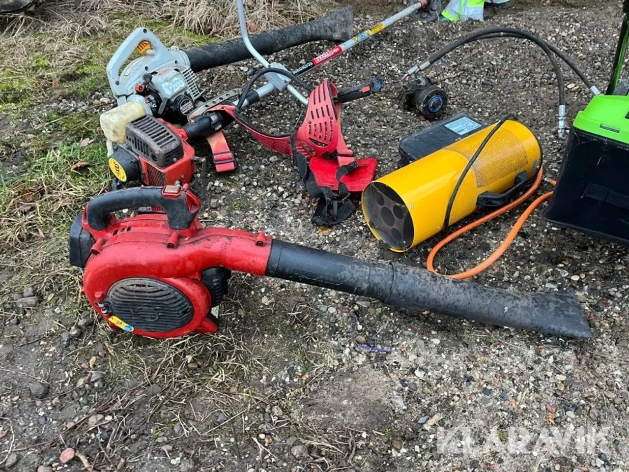 Billede 9 - Diverse maskiner og haveredskaber