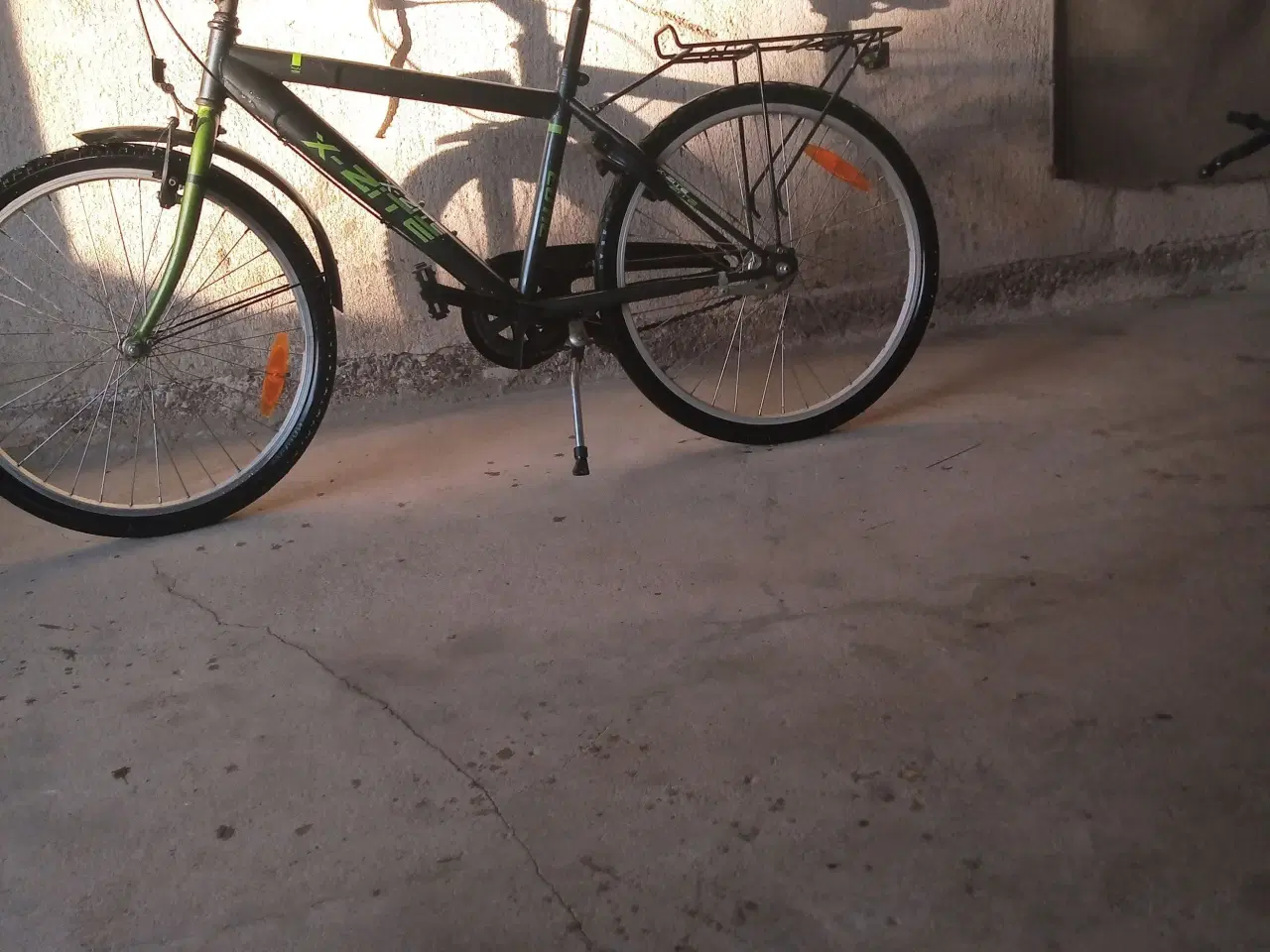 Billede 2 - Hej sælger min gamle cykel den virker fint brøn 6/