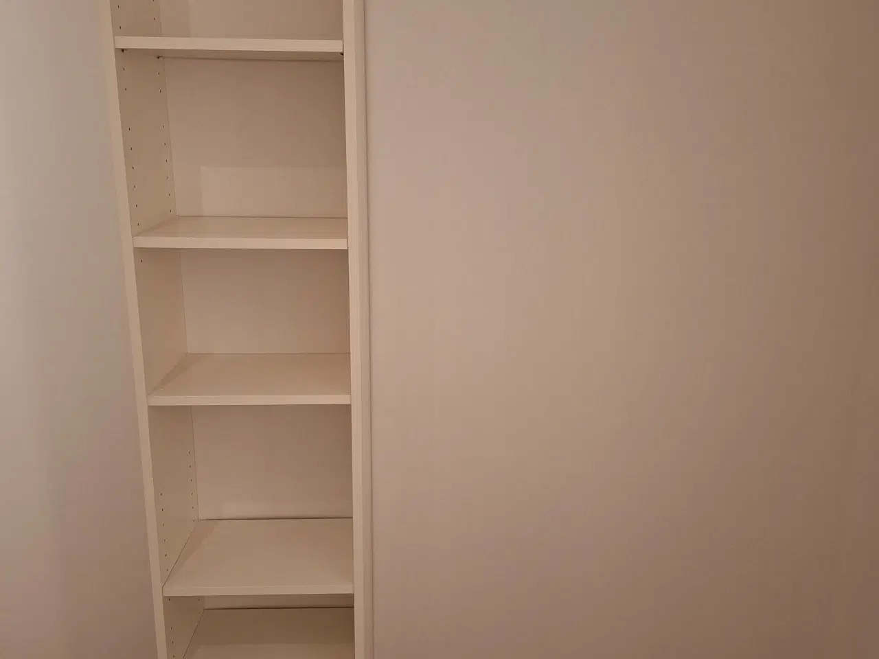 Billede 1 - Gratis Ikea reol (Billy) 3 stk.