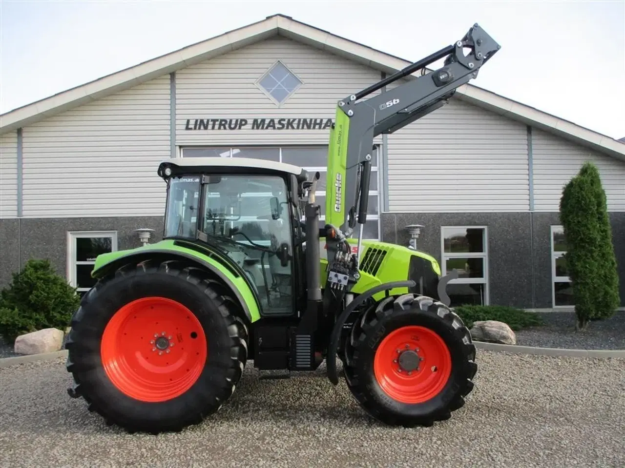 Billede 11 - CLAAS Arion 440 med frontlæser