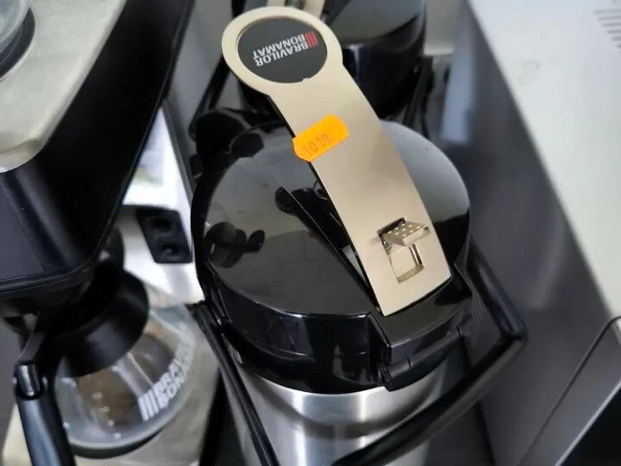 Billede 3 - Kaffemaskine BRAVILOR BONAMAT samt 2 stk. termokander