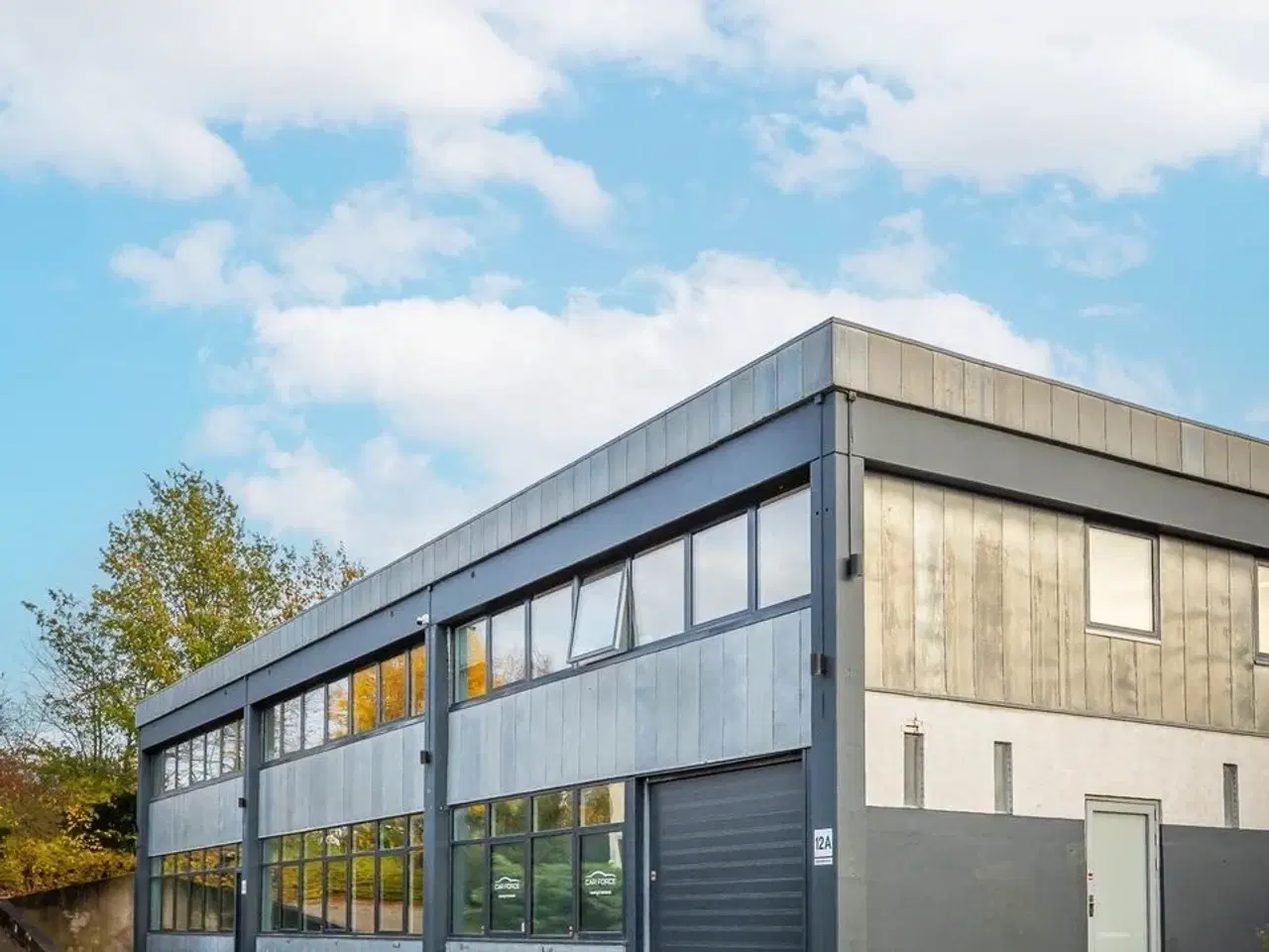 Billede 18 - Flot og indbydende showroom. lager og kontor på 700 m²