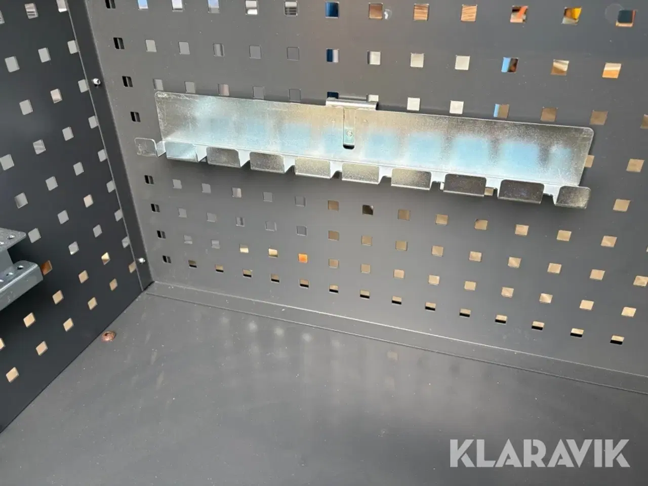 Billede 8 - Værkstedskab blika
