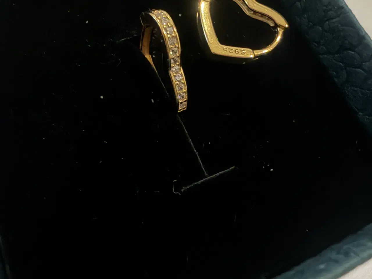 Billede 3 - Smukke øreringe i 925 guldbelagte. Zircon