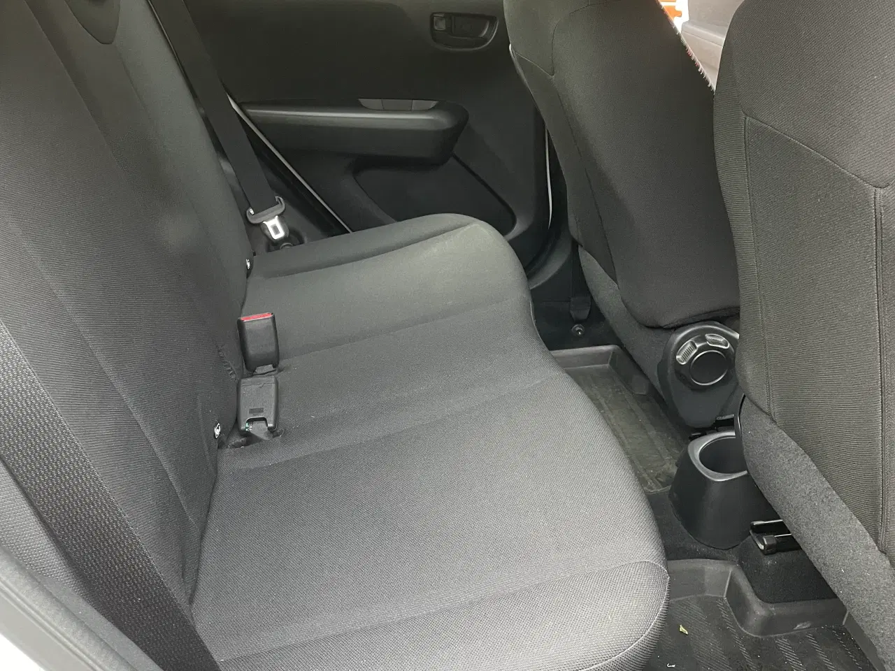Billede 10 - Citroën C1 VTi 72 5-dørs – 2021 – Kun 57.000 km