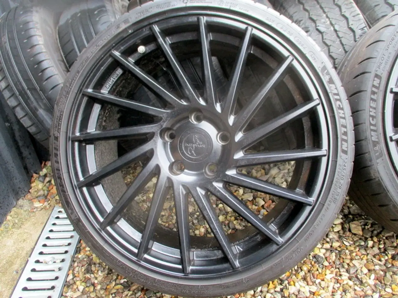 Billede 8 - 19" Keskin 5X120 ET35 235/35/19-245/30/19 dæk