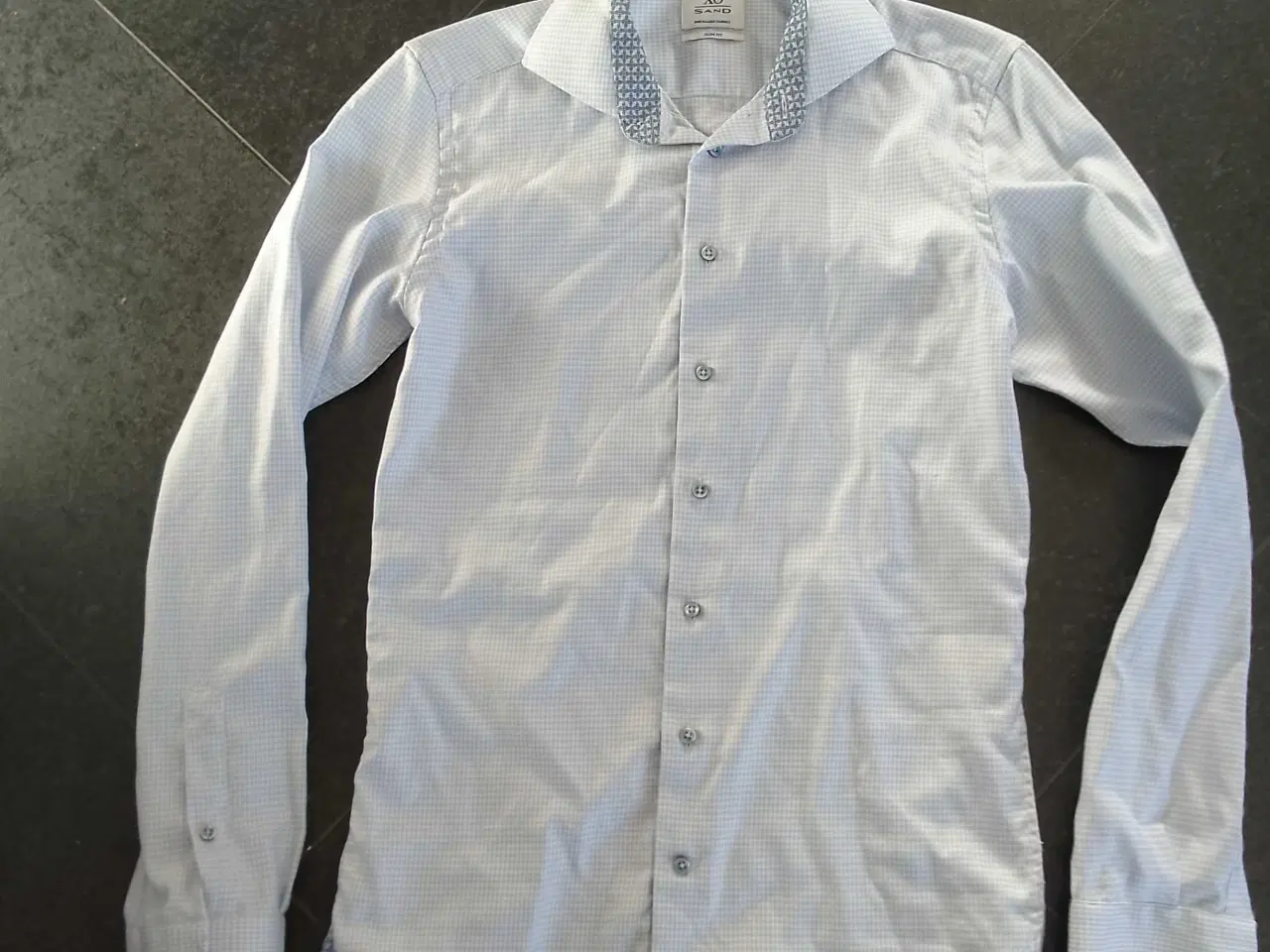 Billede 1 - Lækker skjorte fra XO Sand str 39 