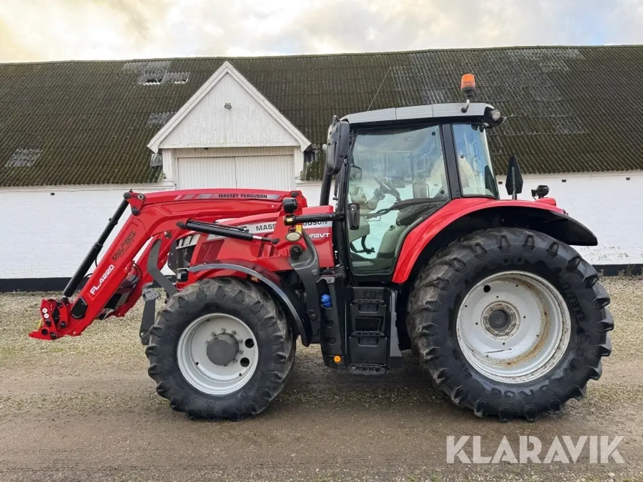 Billede 8 - Traktor Massey Ferguson 6718S Dyna VT med frontlæsser