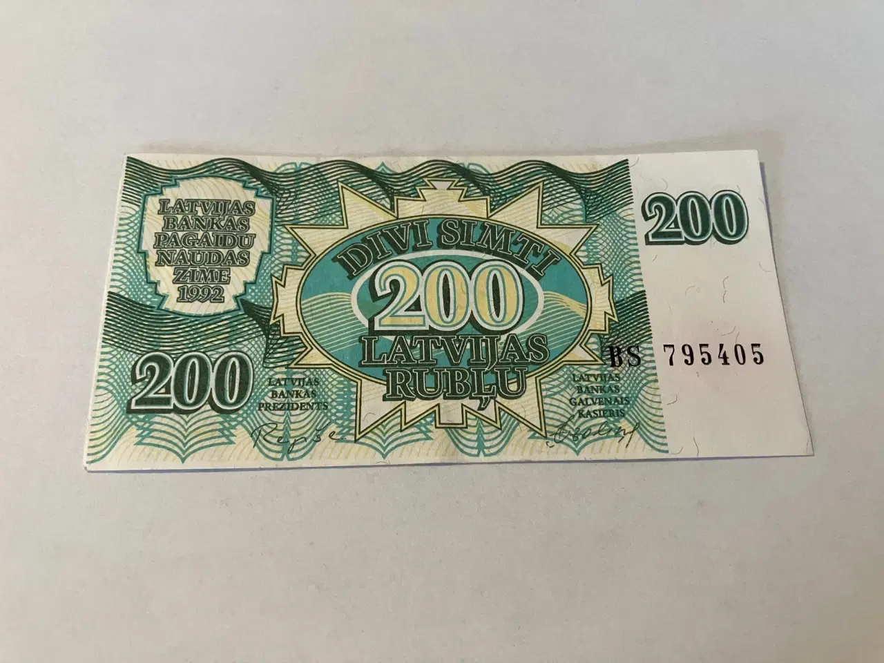 Billede 1 - 200 Rublu Latvia 1992