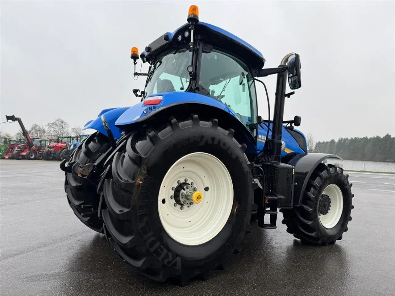 Billede 11 - New Holland T7.215 S KUN 1400 TIMER OG FULD AFFJEDRING!