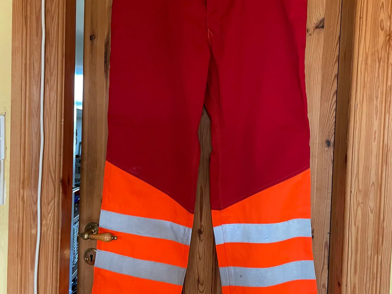 Billede 2 - Arbejdsbukser kansas. 2 st. Str. 108, næsten ny