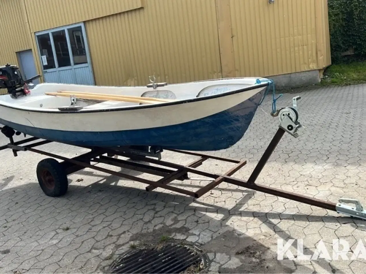 Billede 2 - Jolle 12 inklusiv motor og trailer