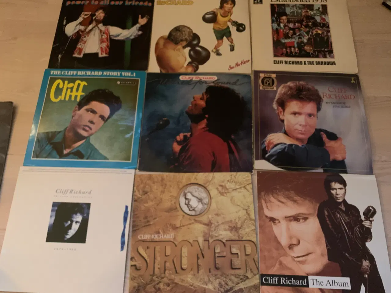 Billede 2 - CLIFF RICHARD MUSIK