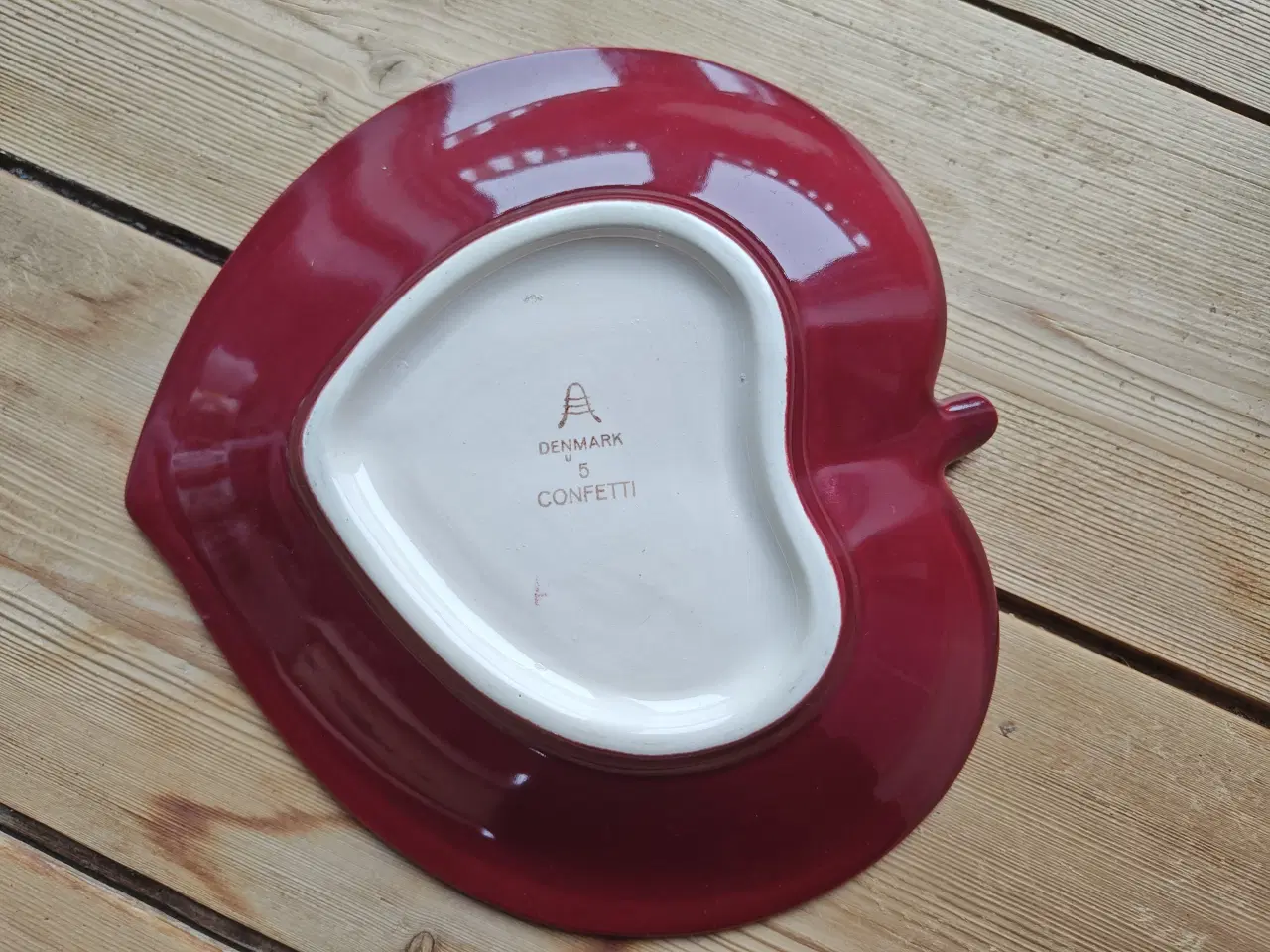 Billede 2 - Aluminia Blad Fad i rød bladfad