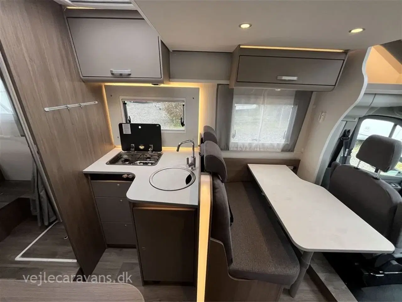 Billede 12 - 2026 - Carado T 449