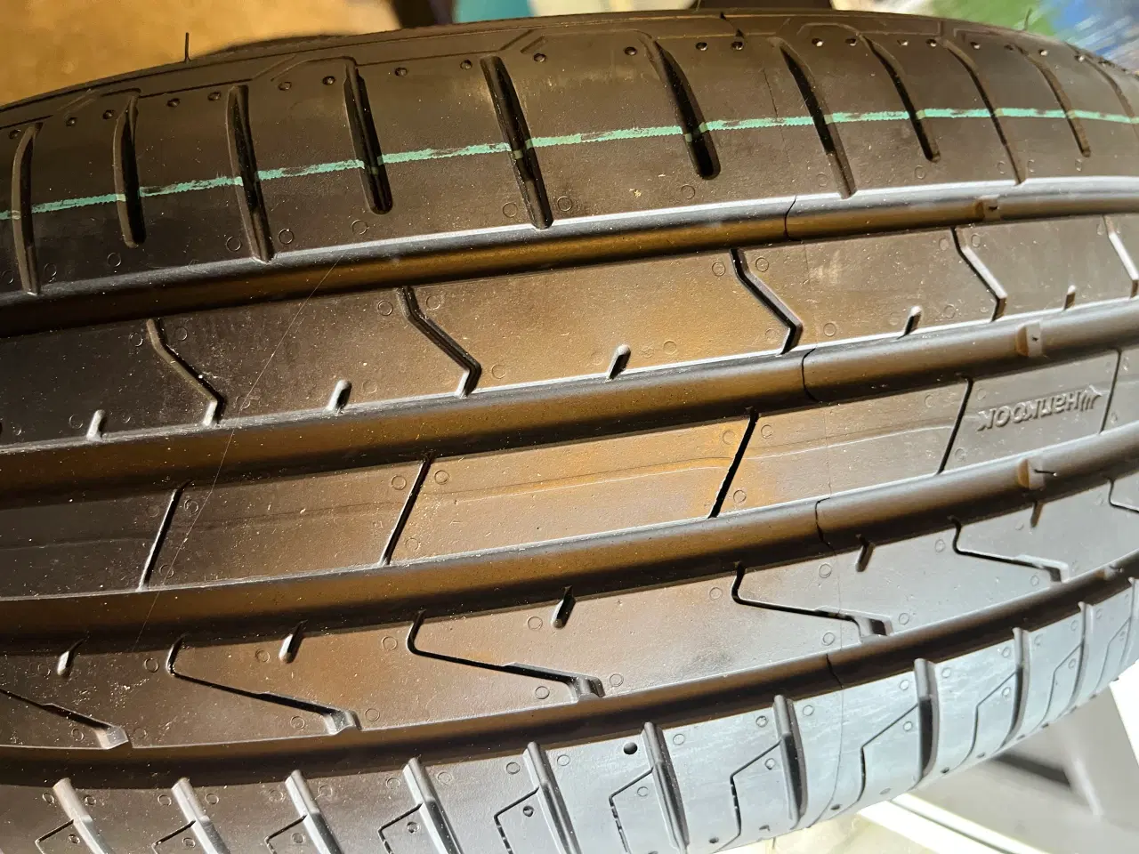 Billede 4 - Sommerdæk 205-60-16 Hankook.