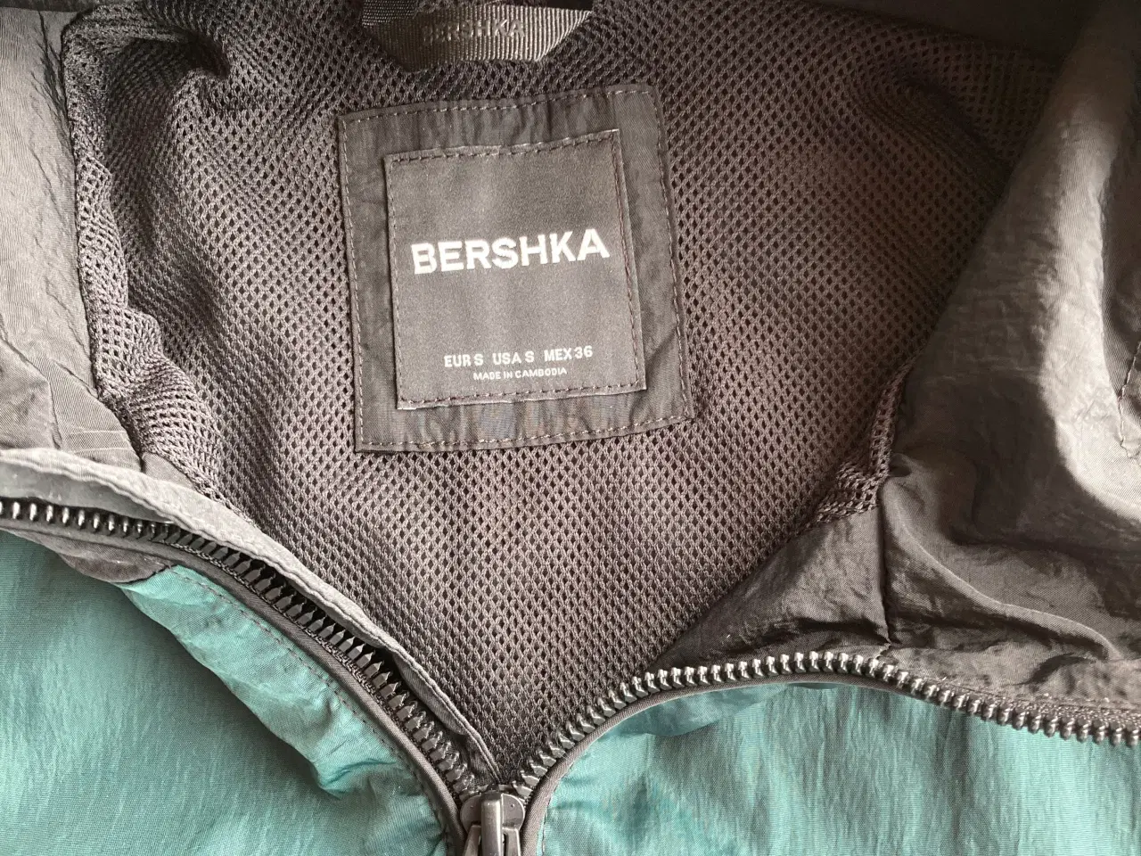 Billede 2 - Bershka overgangsjakke str S