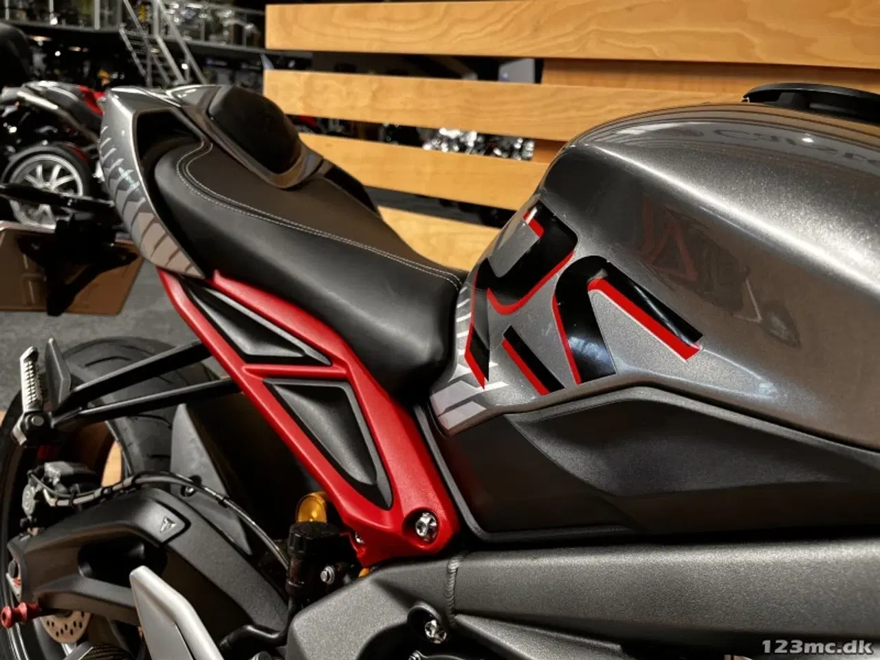 Billede 15 - Triumph Street Triple RS
