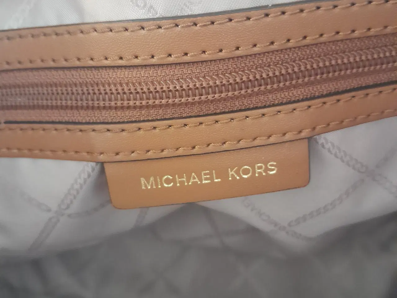 Billede 1 - Michael kors taske 