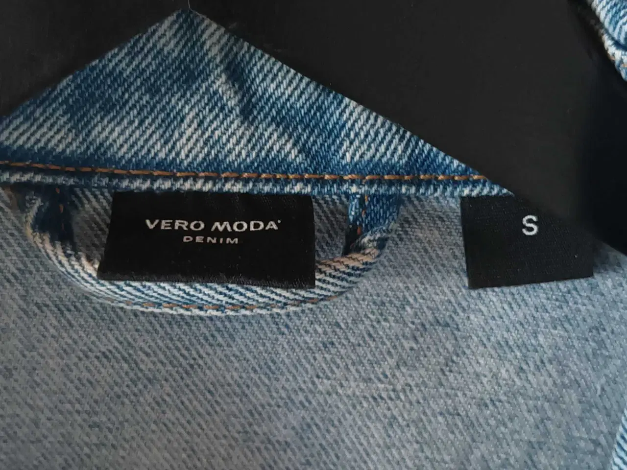 Billede 3 - Denim jakke str S
