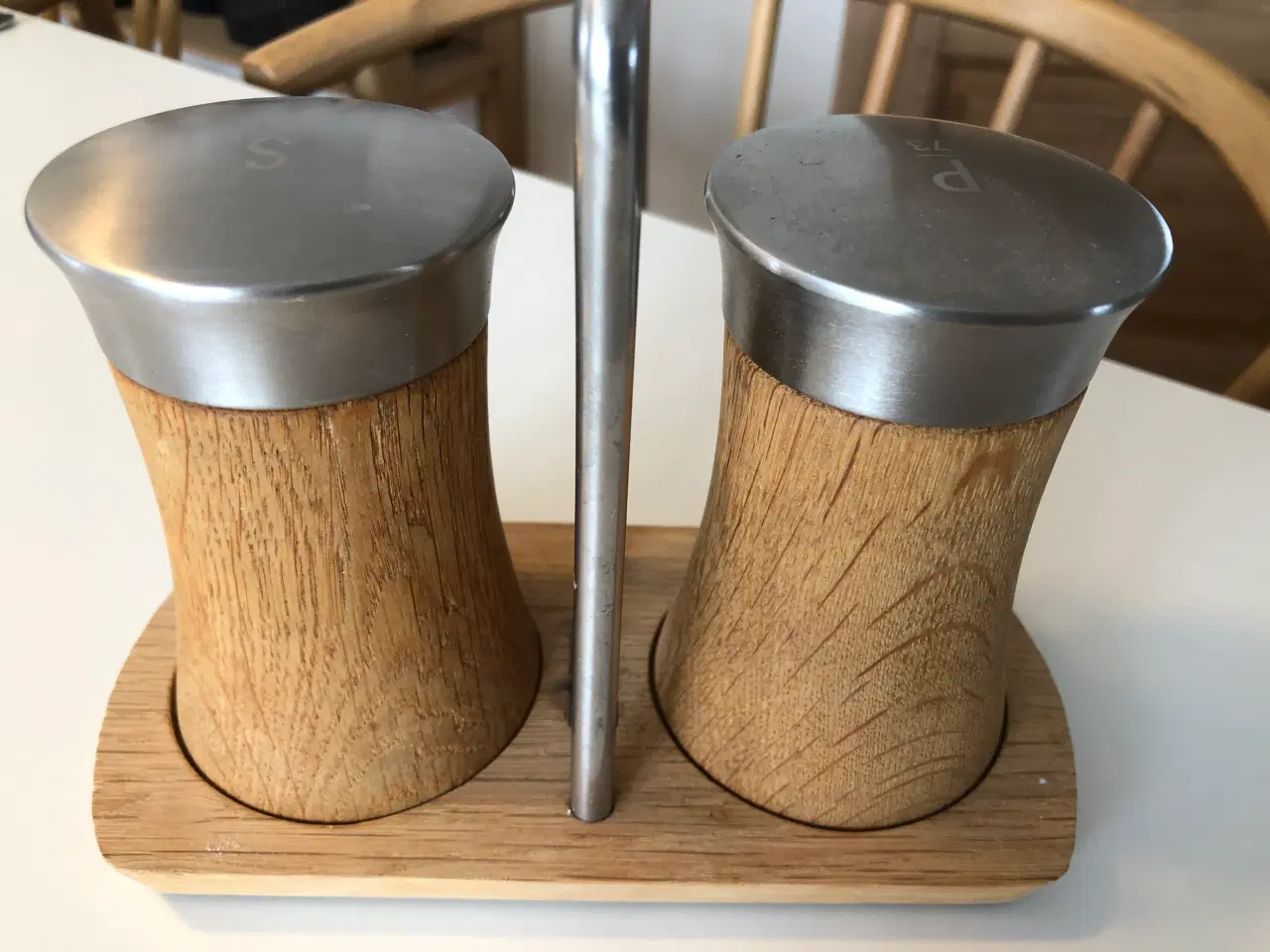 Billede 6 - Salt og pebersæt fra Trip Trap i lyst egetræ