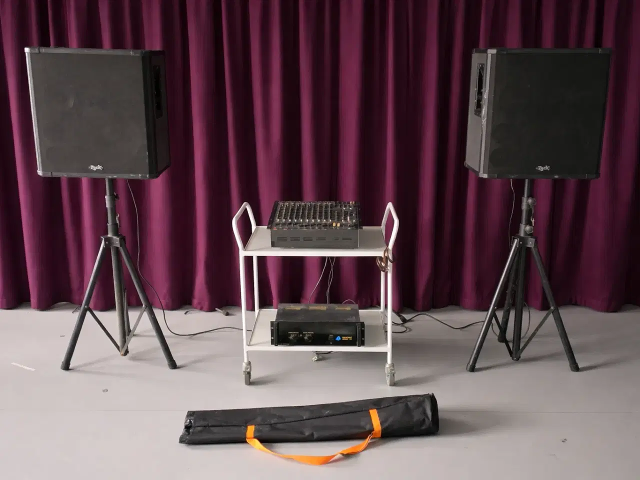 Billede 1 - P.A. anlæg 