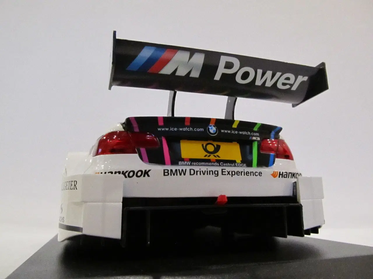 Billede 4 - 2012 BMW M3 DTM M-Power 1:18  MINICHAMPS