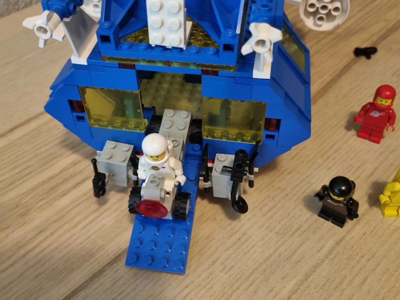 Billede 9 - Lego 6985 - Cosmic Fleet Voyager 