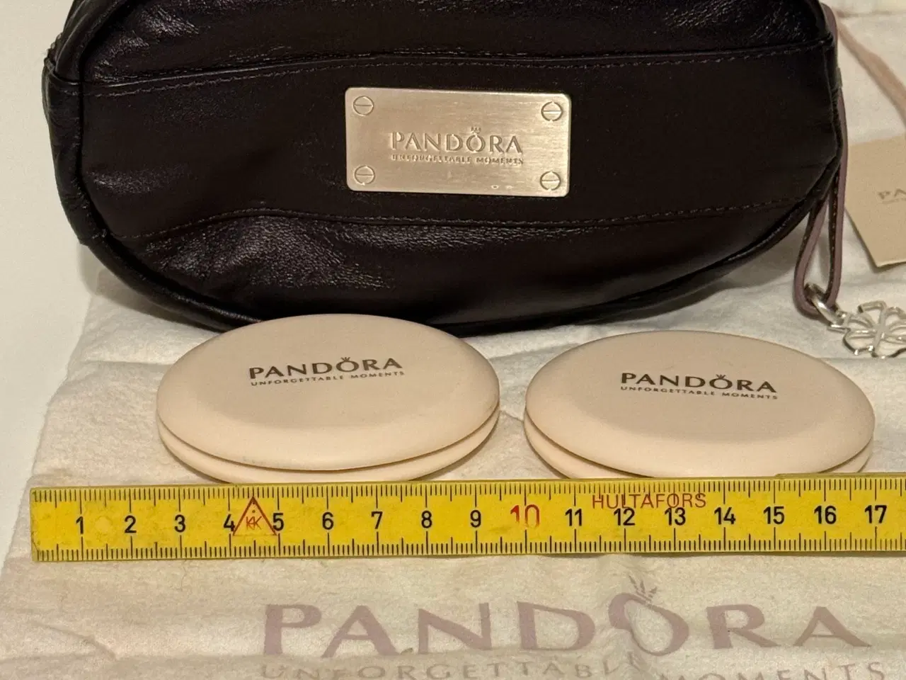 Billede 9 - Pandora kosmetikpung m. to spejle og stofpose