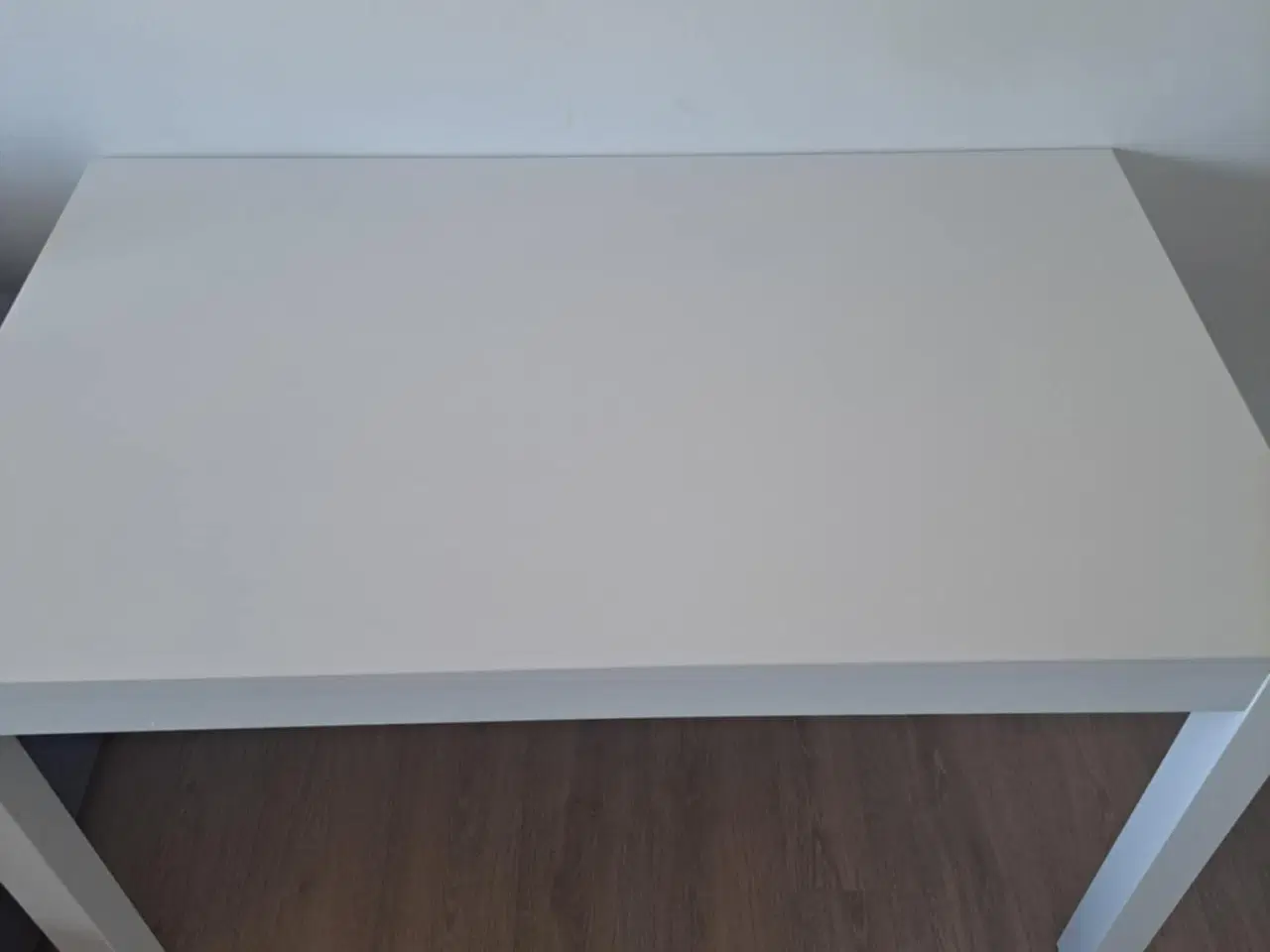 Billede 2 - 950kr Bord med udtræk- I god stand