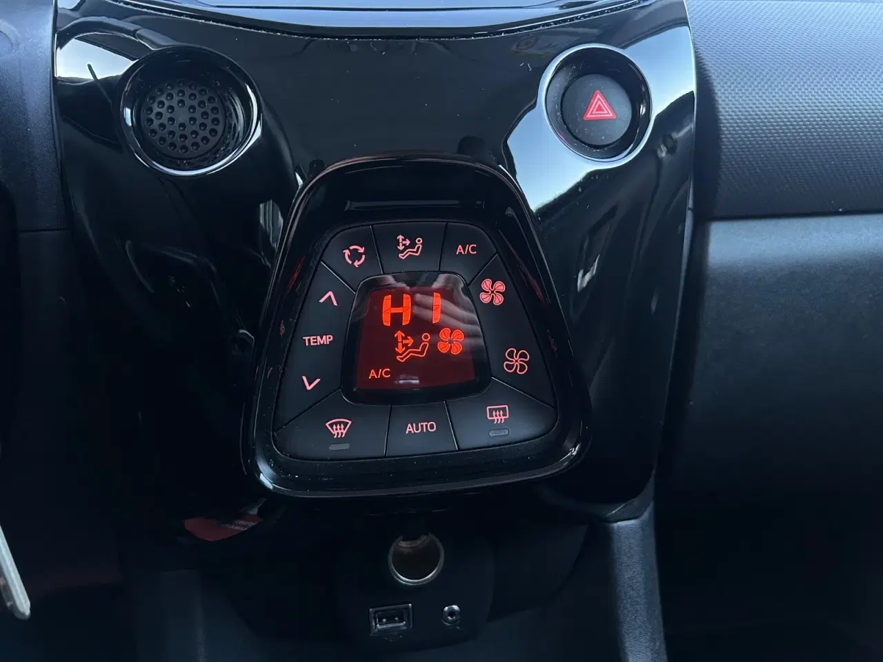 Billede 15 - Peugeot 108 1,0 e-VTi 72 Allure+