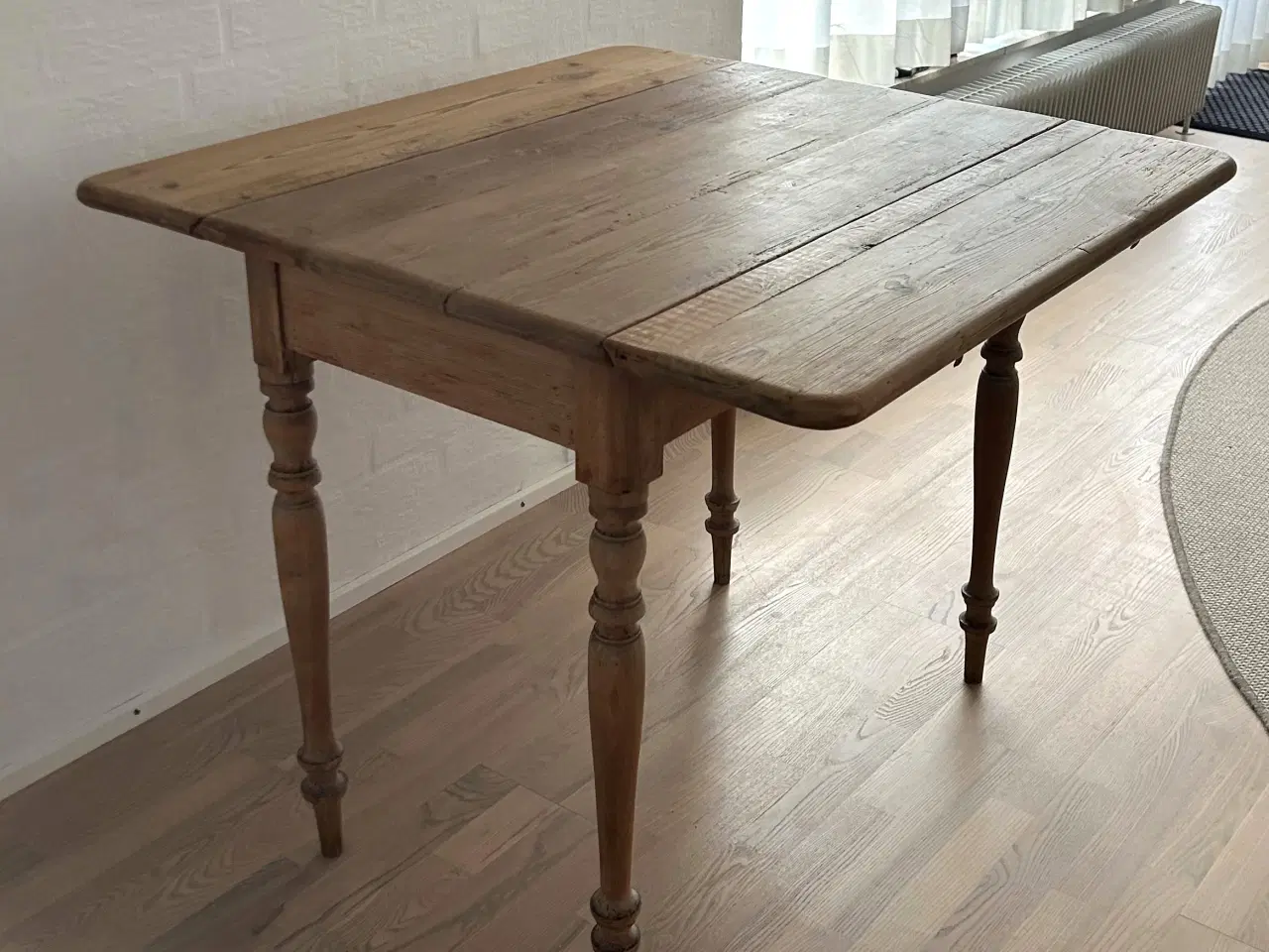 Billede 3 - Klapbord i fyrretræ, antik