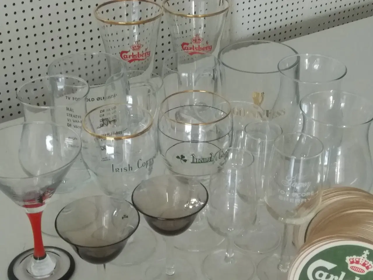 Billede 7 - 18 glas og gamle Carlsberg glasbakker