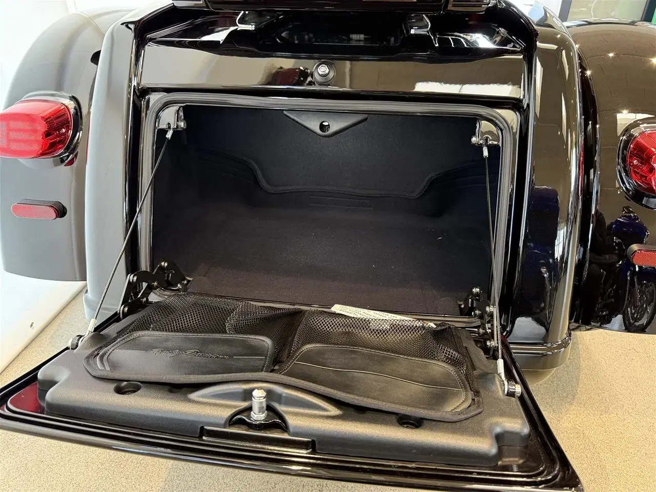 Billede 23 - Harley Davidson FLHTCUTGSE Tri Glide Ultra CVO 117" Trike