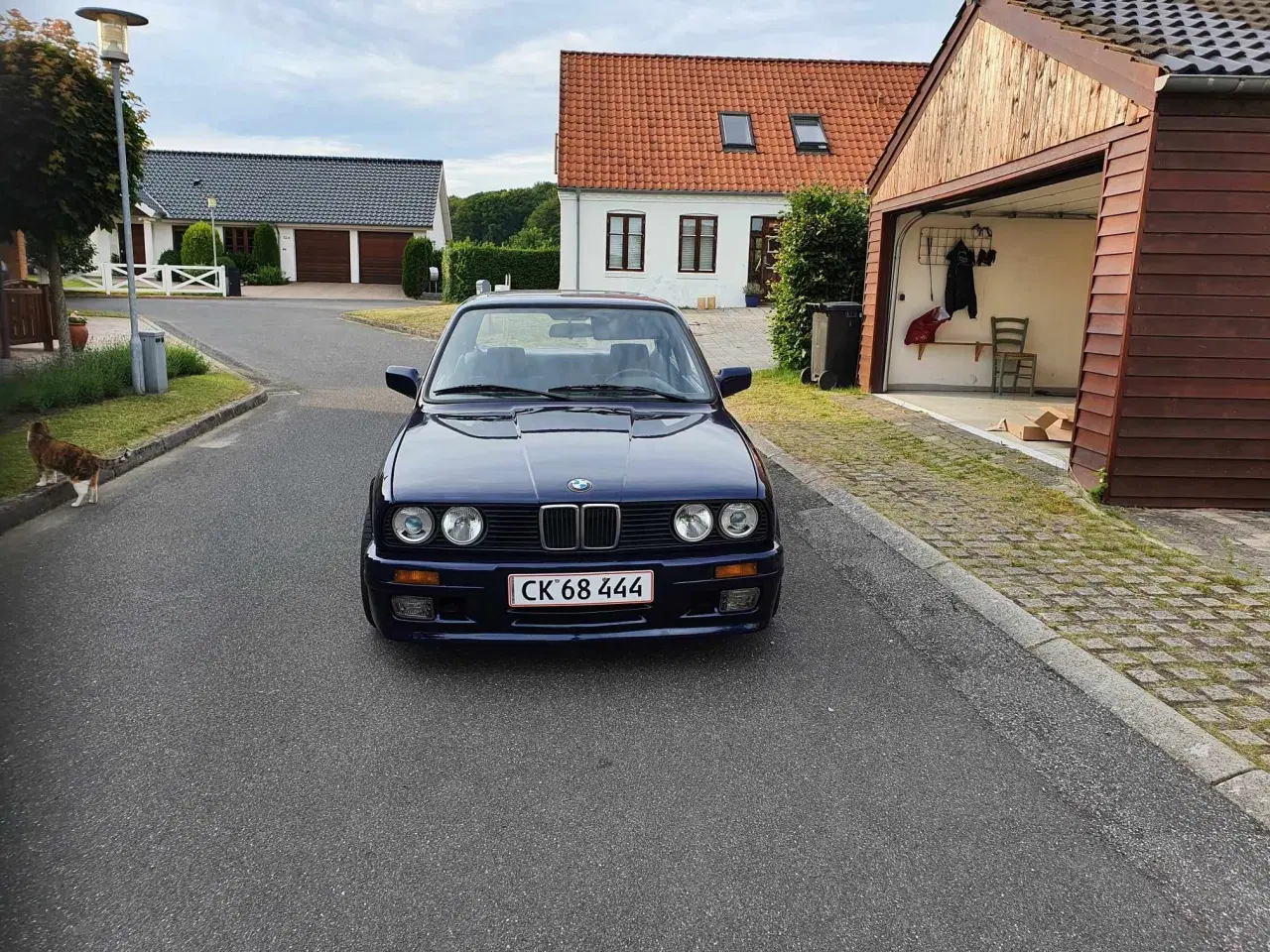 Billede 1 - BMW E30 320i 2d