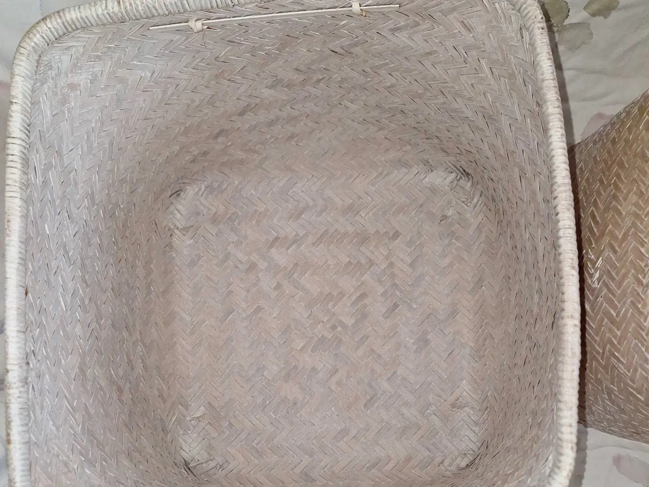 Billede 11 - 3 flotte flet kurve sælges samlet. Opbevaring