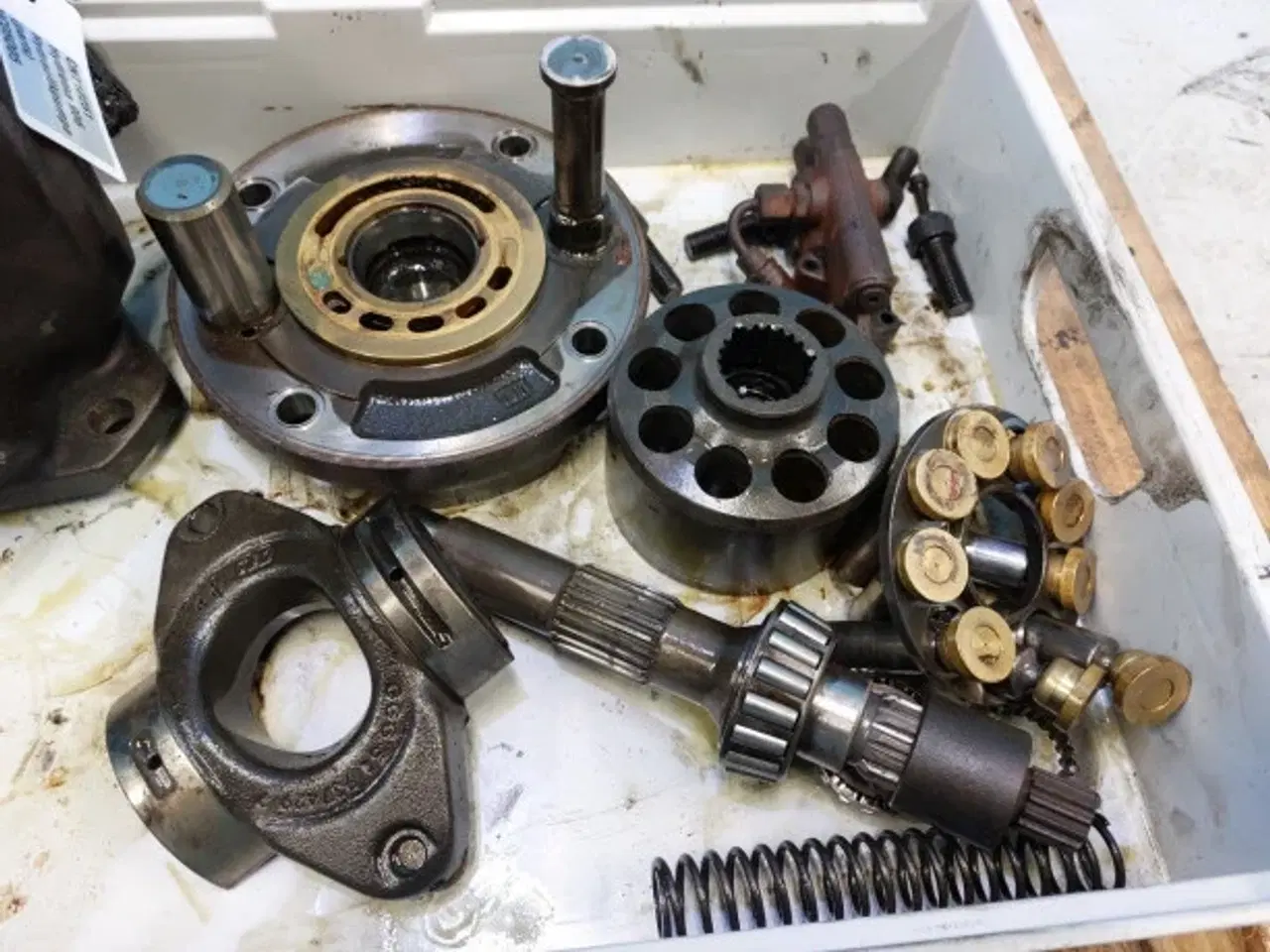 Billede 13 - Hydrema 906B Hydraulikpumpe 510130