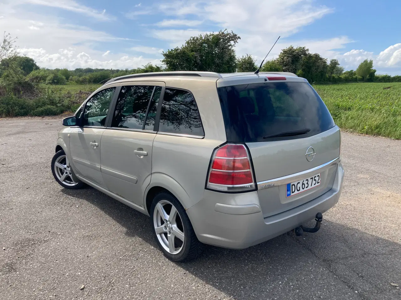 Billede 5 - 7 personers Opel Zafira benzin