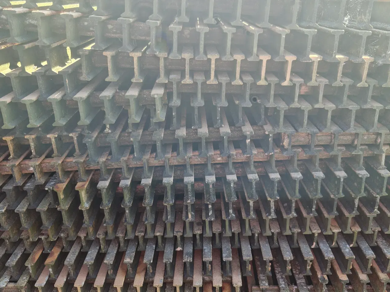 Billede 2 - riste, letvægts velegnet til gangbro