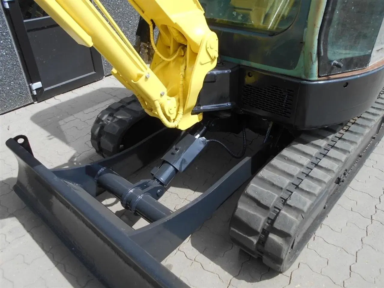Billede 9 - Yanmar ViO35 kort bagende