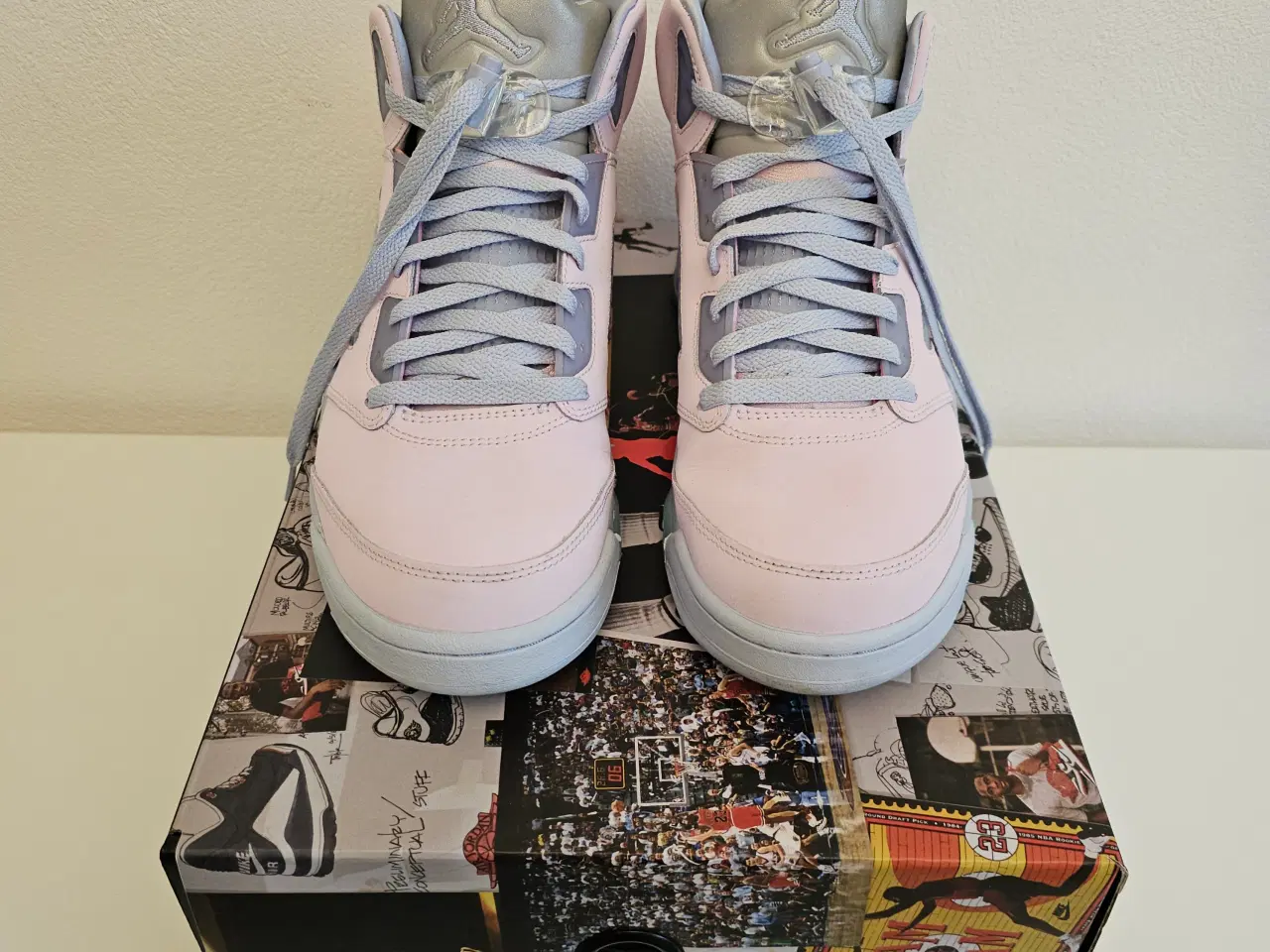 Billede 1 - Air Jordan 5 Retro Regal Pink – Perfekt stand!