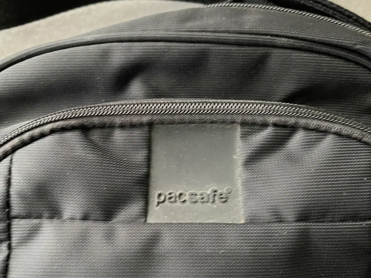 Billede 1 - Taske pacsafe model ls 250