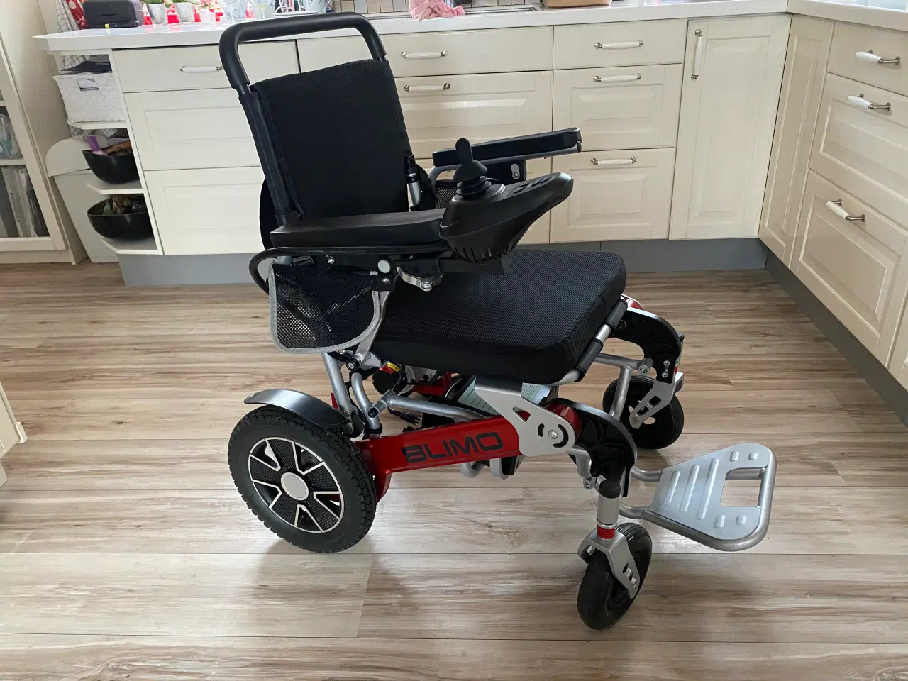 Billede 2 - Elkørestol næsten ny