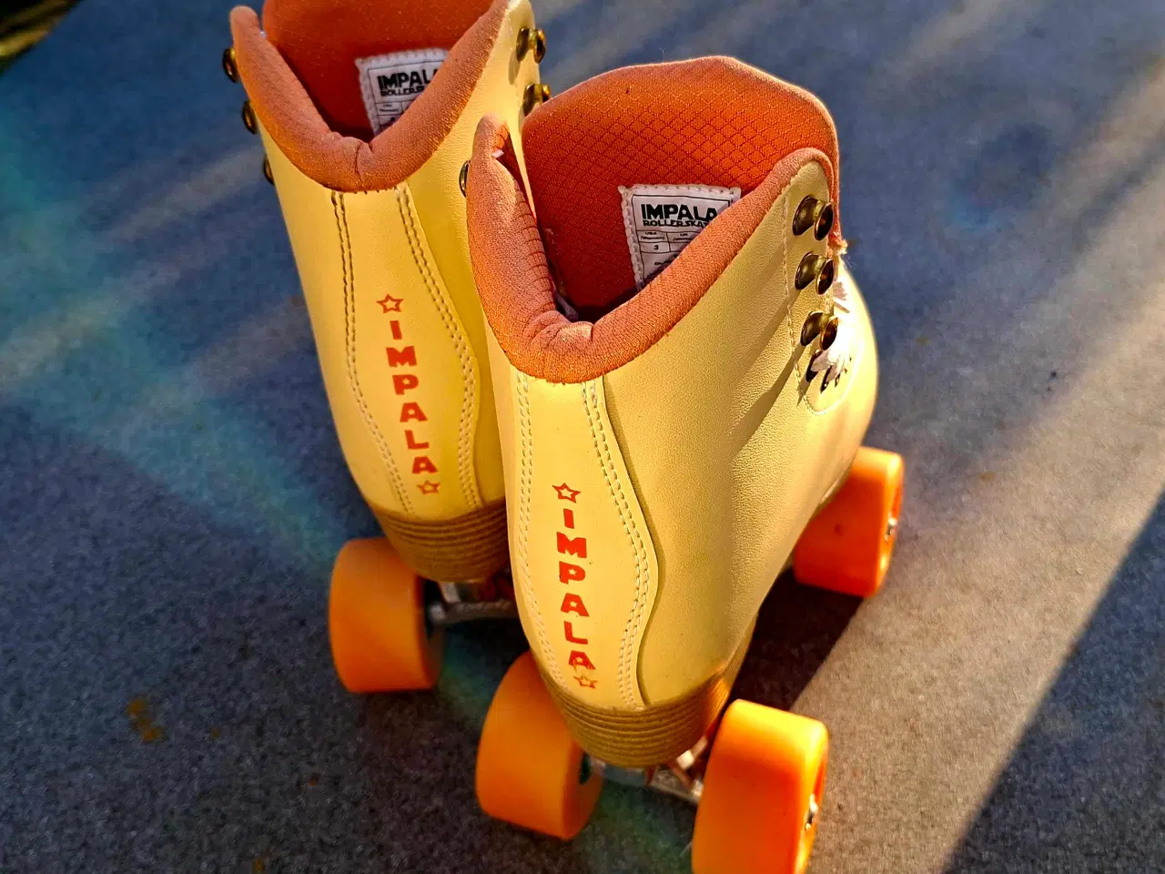 Billede 3 - Impala rulleskøjter str 34
